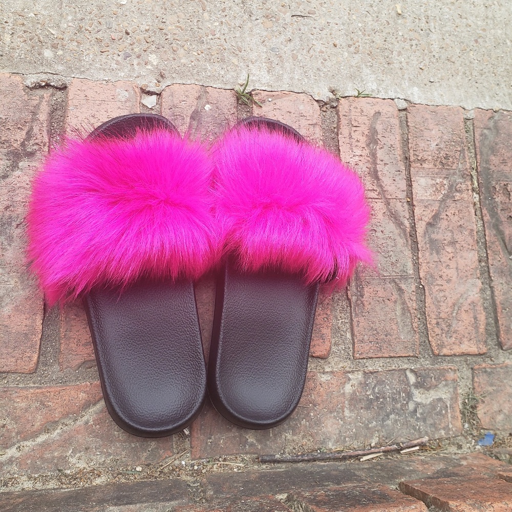 Hot pink fur slides
